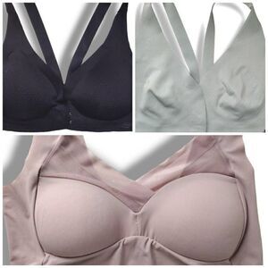 3 Womens Comfort Bras 2XL No Seam Stretch Lightweight Elastic Pullover Front Sna